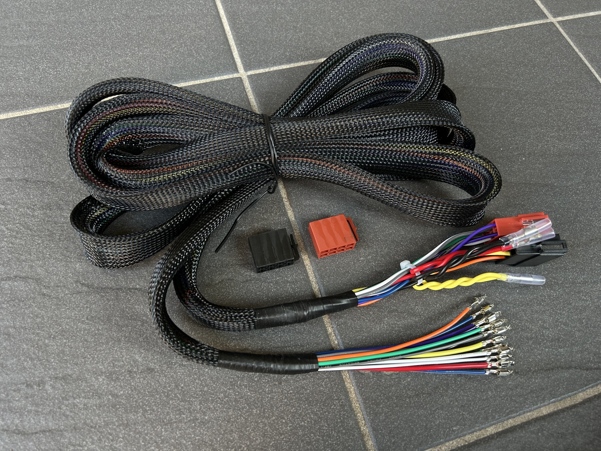 Aerpro APISOHD Car Audio Harness Fhrx Studios